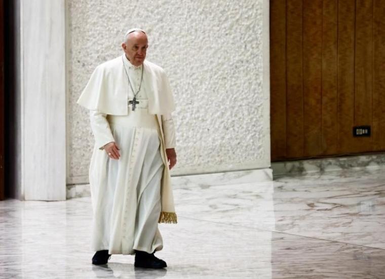 Pope criticizes Ukraine's "immoral" & "barbaric" violence