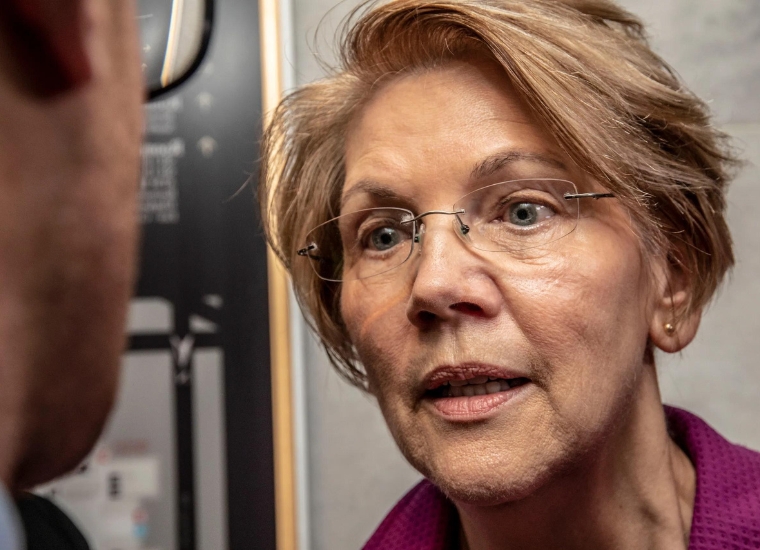 Elizabeth Warren's Plastic Surgery 2022